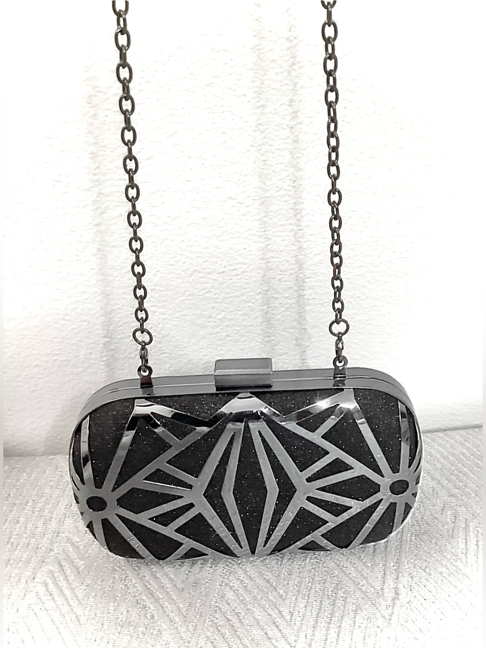 JNB Black Geometric Hard Shell Clutch - Picture 5 of 6